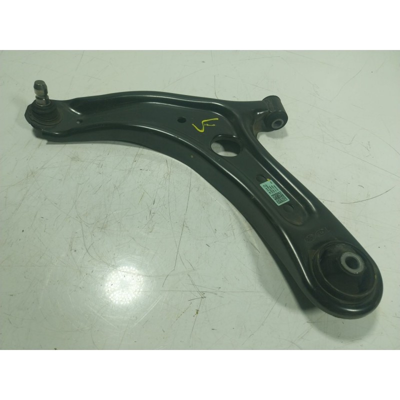 Recambio de brazo suspension inferior delantero izquierdo para kia stonic (ybcuv) 1.2 cat referencia OEM IAM   