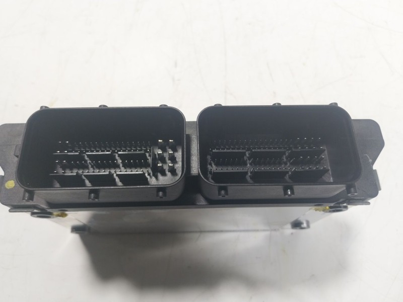 Recambio de centralita motor uce para kia stonic (ybcuv) 1.2 cat referencia OEM IAM  3910608244 