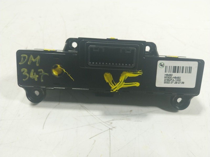 Recambio de mando multifuncion para kia stonic (ybcuv) 1.2 cat referencia OEM IAM  93300H8450 