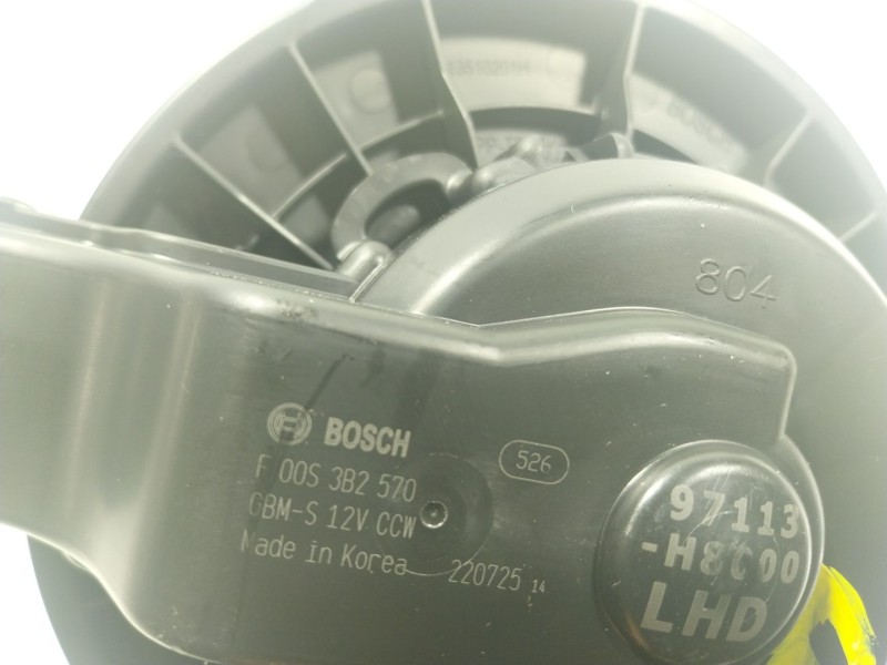 Recambio de motor calefaccion para kia stonic (ybcuv) 1.2 cat referencia OEM IAM  97113H800 