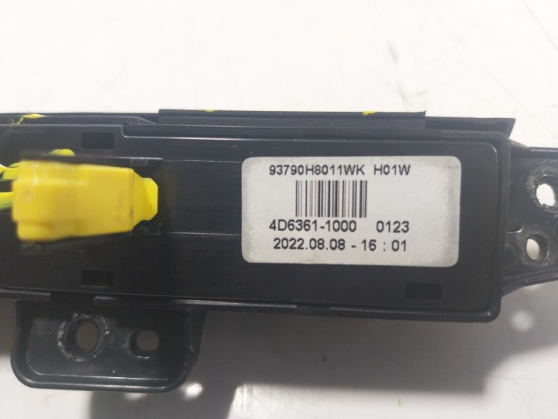 Recambio de warning para kia stonic (ybcuv) 1.2 cat referencia OEM IAM  4D63611000 