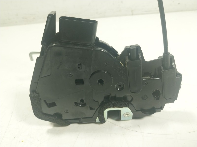 Recambio de cerradura puerta delantera izquierda para kia stonic (ybcuv) 1.2 cat referencia OEM IAM  81310H8040 