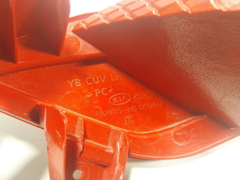 Recambio de piloto trasero antiniebla izquierdo para kia stonic (ybcuv) 1.2 cat referencia OEM IAM  92405H8 