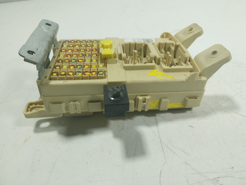 Recambio de caja reles / fusibles para kia stonic (ybcuv) 1.2 cat referencia OEM IAM  91955H8570 