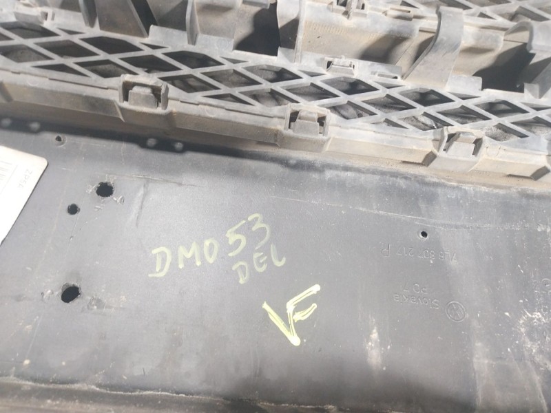 Recambio de paragolpes delantero para volkswagen touareg (7la) tdi r5 referencia OEM IAM   