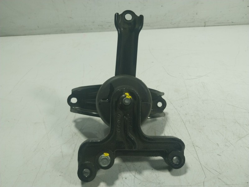 Recambio de soporte motor derecho para kia stonic (ybcuv) 1.2 cat referencia OEM IAM   