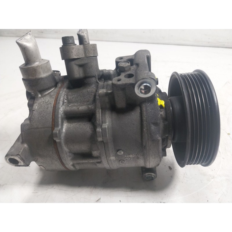 Recambio de compresor aire acondicionado para audi a3 (8v) 2.0 16v tdi referencia OEM IAM  5Q0820803F 