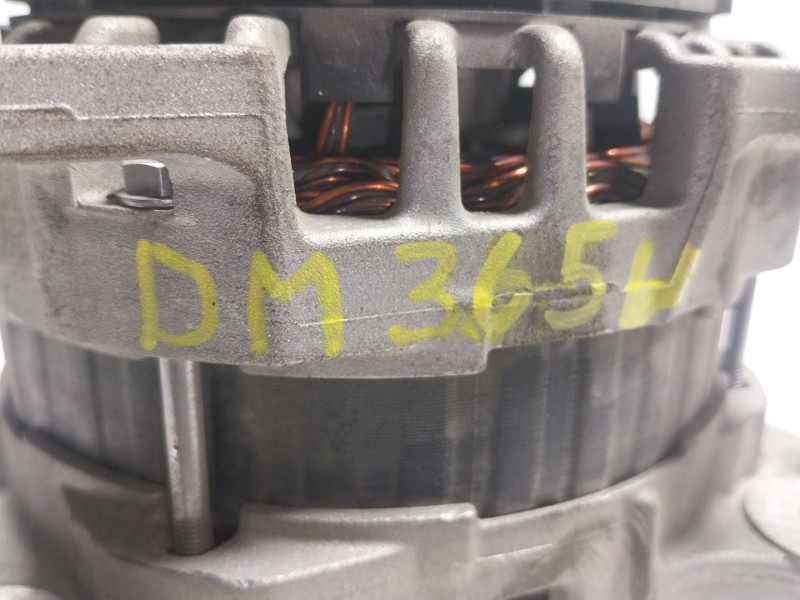 Recambio de alternador para seat leon (5f1) 1.2 tsi referencia OEM IAM  04E903021 