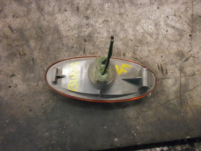 Recambio de piloto lateral izquierdo para nissan almera tino (v10m) visia referencia OEM IAM   