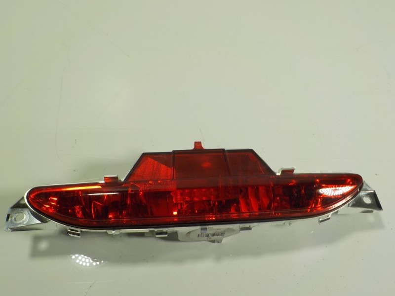 Recambio de piloto trasero antiniebla derecho para peugeot 208 1.6 16v hdi fap referencia OEM IAM  9674308980 