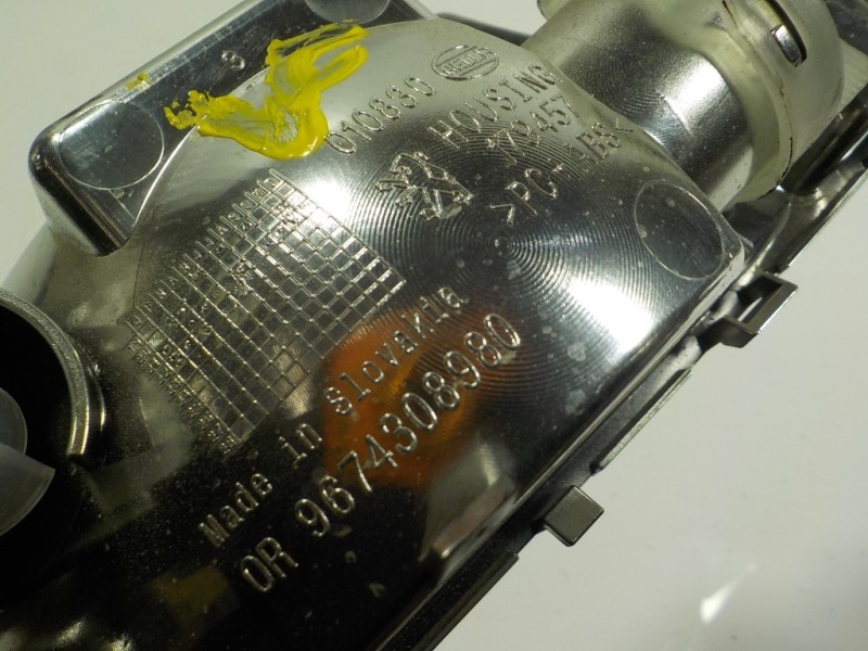 Recambio de piloto trasero antiniebla derecho para peugeot 208 1.6 16v hdi fap referencia OEM IAM  9674308980 