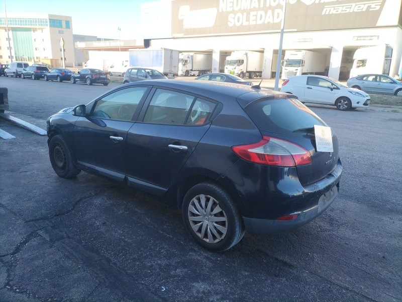 renault megane ii berlina 3p del año 2010