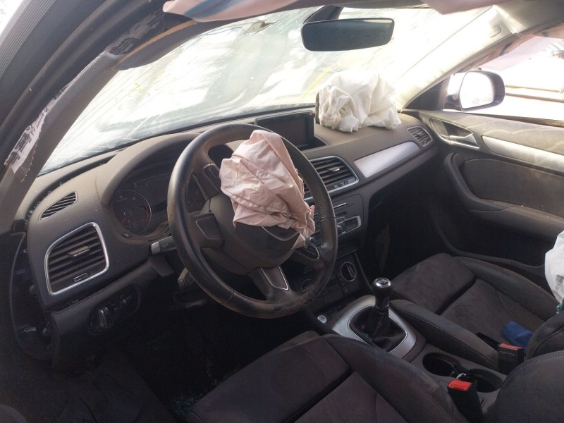 audi q3 (8ug) del año 2017