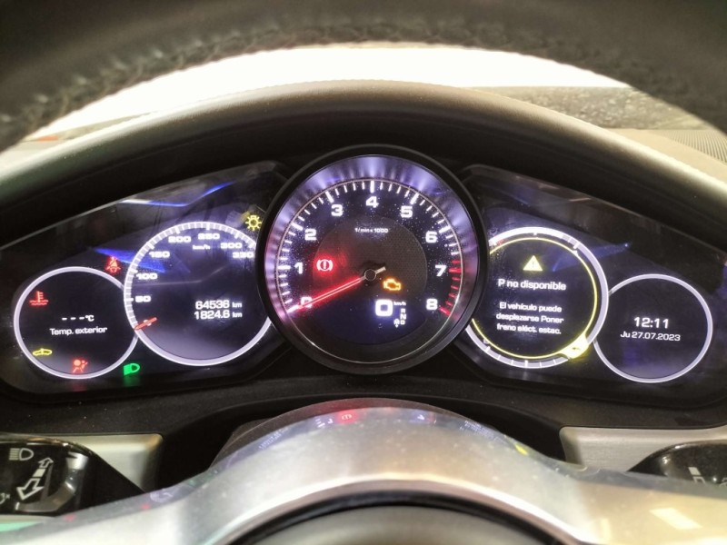 porsche panamera del año 2018