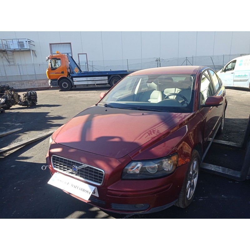 volvo s40 berlina del año 2005