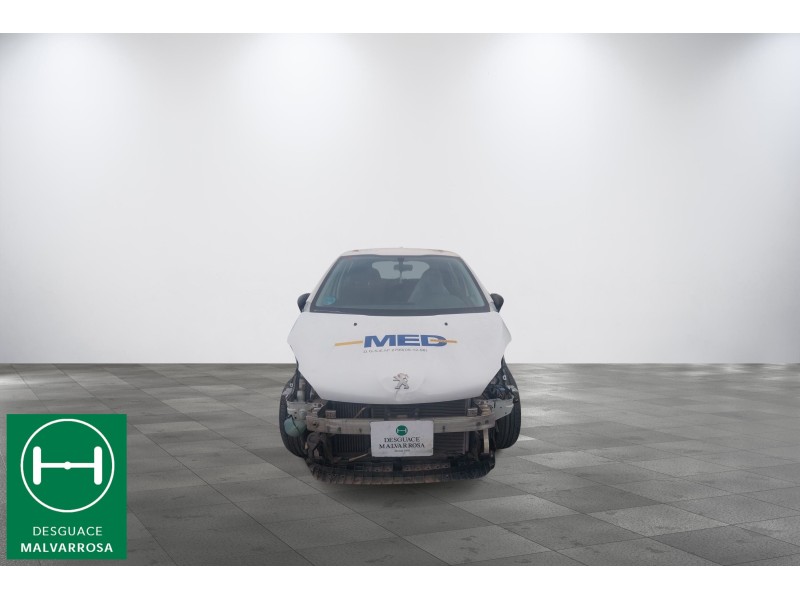 peugeot 208 del año 2015