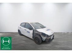 peugeot 208 del año 2015