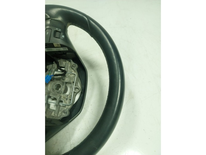 Recambio de volante para peugeot 2008 (--.2013) referencia OEM IAM 98084115ZD 98084115ZD 