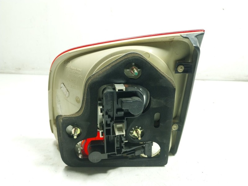 Recambio de piloto trasero izquierdo interior para volkswagen touareg (7la) tdi r5 referencia OEM IAM   