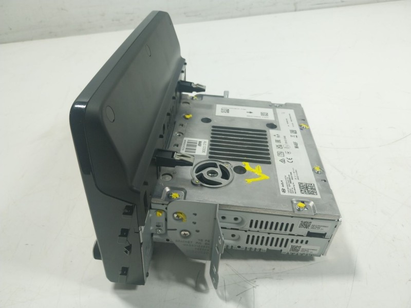 Recambio de sistema navegacion gps para kia stonic (ybcuv) 1.2 cat referencia OEM IAM  96560H8461F 
