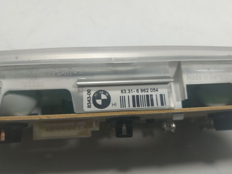 Recambio de piloto interior para bmw serie 7 (e65/e66) 730ld referencia OEM IAM  834300 