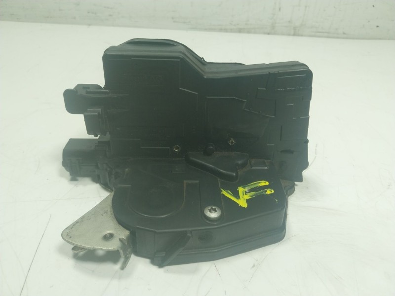 Recambio de cerradura puerta trasera izquierda para bmw serie 7 (e65/e66) 730ld referencia OEM IAM  7169245 
