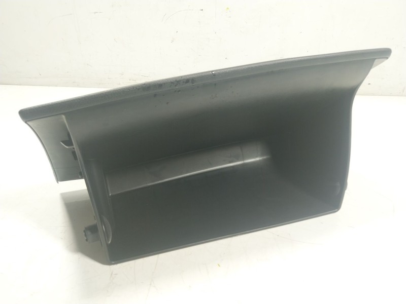 Recambio de guantera para kia stonic (ybcuv) 1.2 cat referencia OEM IAM  84510H800 