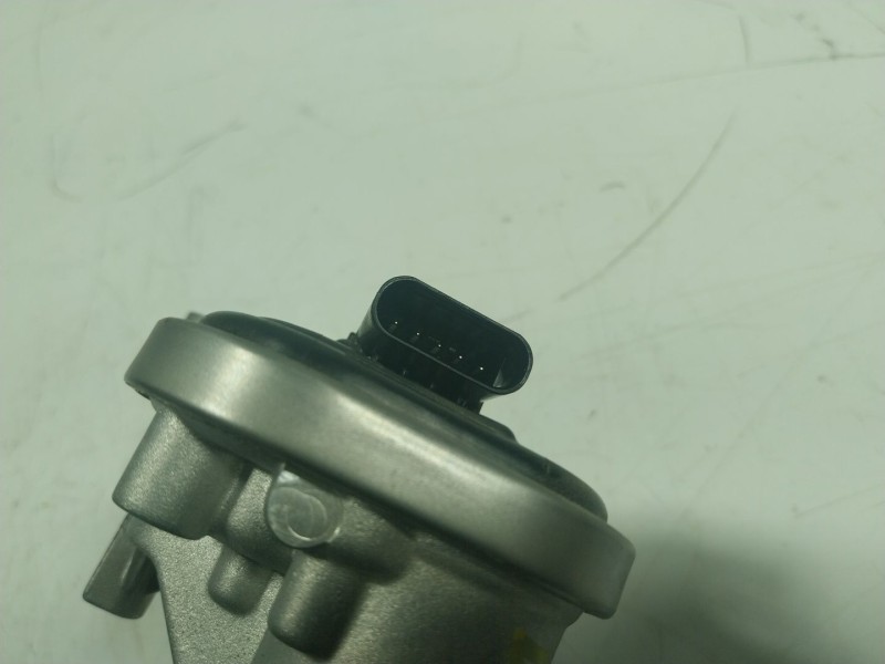 Recambio de valvula egr para kia stonic (ybcuv) 1.2 cat referencia OEM IAM  2845008000 