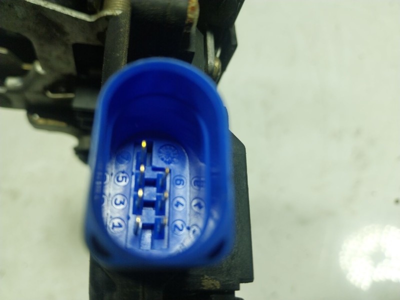 Recambio de cerradura puerta trasera izquierda para volkswagen touareg (7la) tdi r5 referencia OEM IAM  991609101 