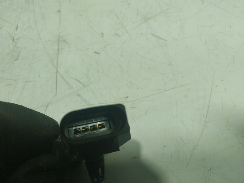 Recambio de caudalimetro para volkswagen t-roc 1.5 16v tsi act referencia OEM IAM  03G906051E 