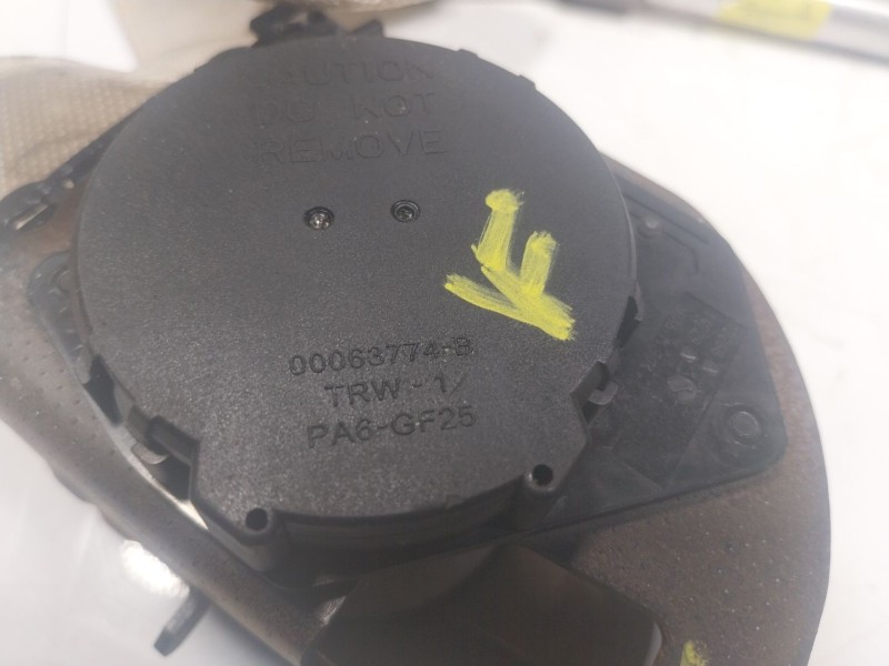 Recambio de cinturon seguridad trasero derecho para bmw serie 7 (e65/e66) 730ld referencia OEM IAM  00063774B 