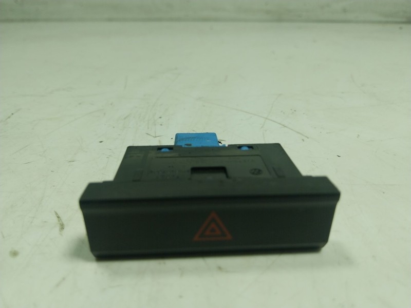 Recambio de warning para volkswagen t-roc 1.5 16v tsi act referencia OEM IAM  2GA953509 