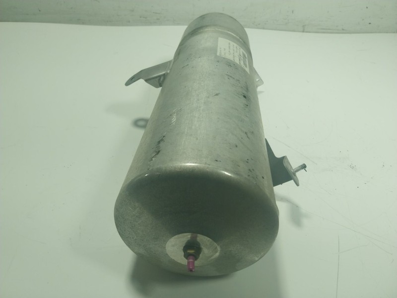 Recambio de deposito suspension para porsche panamera 2.9 v6 turbo cat referencia OEM IAM  97616202A 