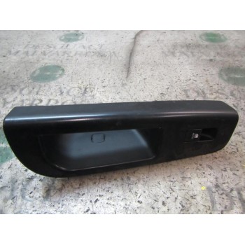 MANDO ELEVALUNAS TRASERO DERECHO 935751H100EQ 