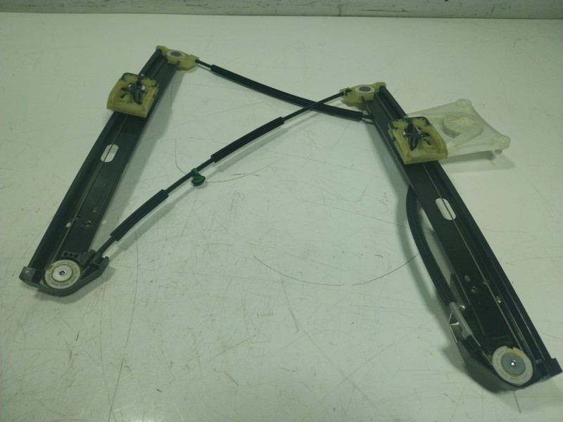 Recambio de elevalunas delantero derecho para volkswagen t-roc 1.5 16v tsi act referencia OEM IAM  2GA837462F 