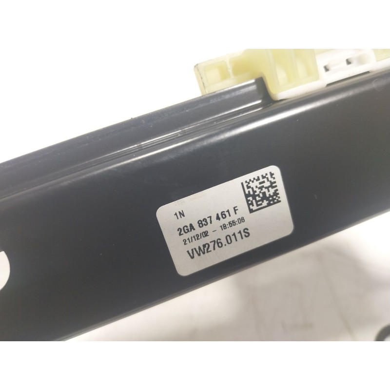 Recambio de elevalunas delantero izquierdo para volkswagen t-roc 1.5 16v tsi act referencia OEM IAM  2GA837461F 