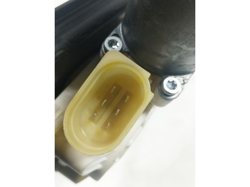 Recambio de elevalunas trasero derecho para bmw x6 (e71) 3.0 turbodiesel cat referencia OEM IAM 51357197304 7179602 67627267692