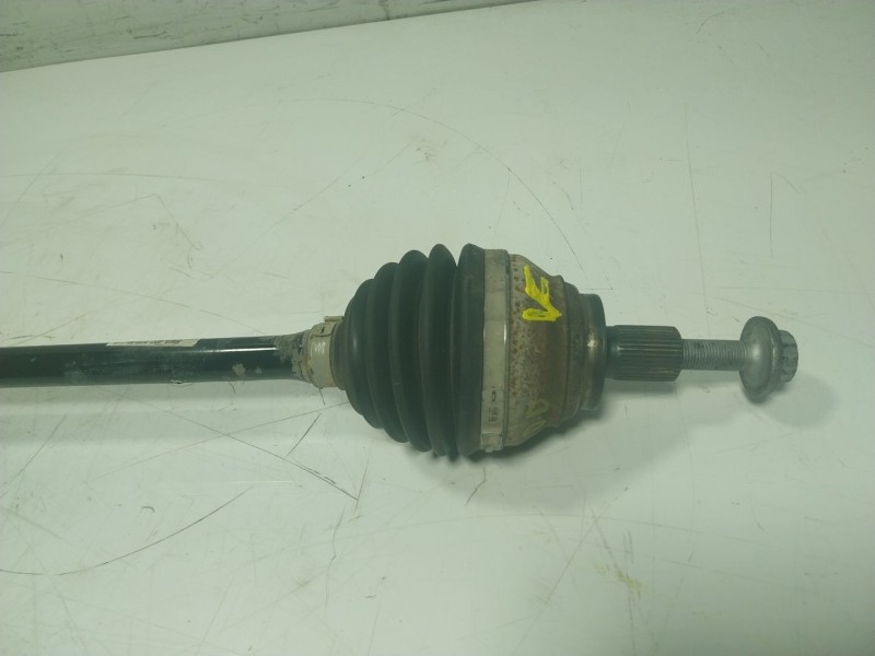 Recambio de transmision derecha para volkswagen t-roc 1.5 16v tsi act referencia OEM IAM  5WA407272M 