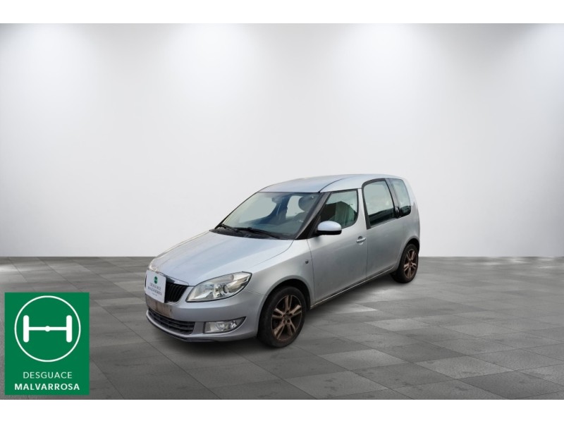 skoda roomster (5j7) del año 2014