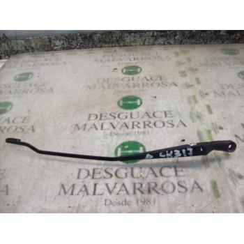 BRAZO LIMPIA DELANTERO DERECHO 