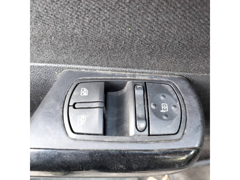 opel corsa d del año 2009