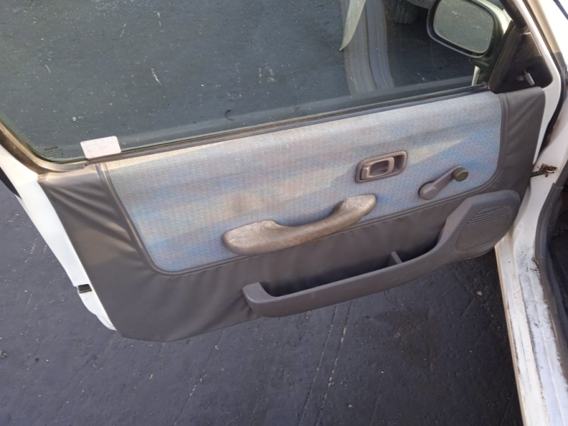 nissan micra (k11) del año 1994