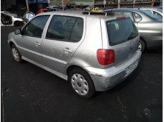 volkswagen polo berlina (6n2) del año 2000 2
