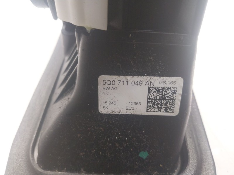 Recambio de palanca cambio para seat leon (5f1) 1.2 tsi referencia OEM IAM  5Q0711049AN 