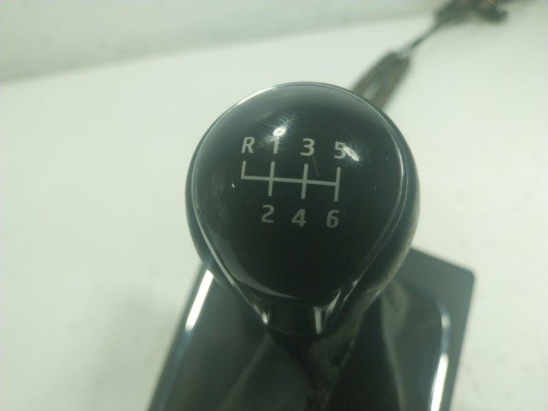 Recambio de palanca cambio para seat leon (5f1) 1.2 tsi referencia OEM IAM  5Q0711049AN 