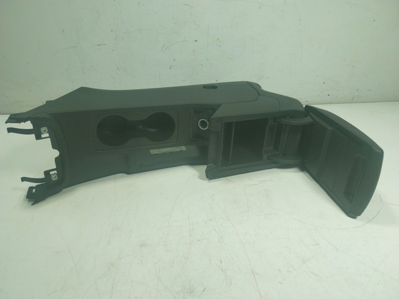 Recambio de apoyabrazos central para seat leon (5f1) 1.2 tsi referencia OEM IAM  49165F0342723 