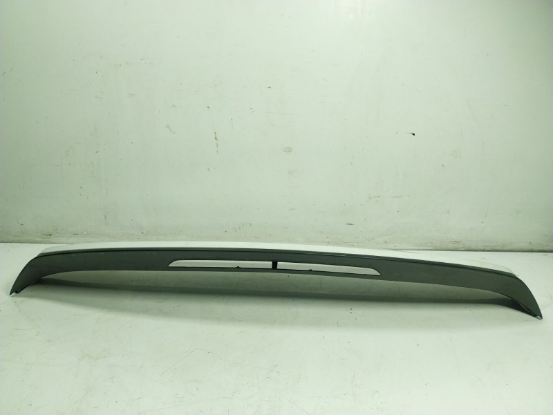 Recambio de aleron trasero para volkswagen t-roc 1.5 16v tsi act referencia OEM IAM  2GA827933 