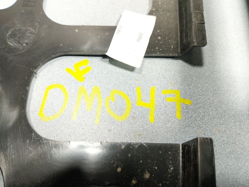 Recambio de aleron trasero para volkswagen t-roc 1.5 16v tsi act referencia OEM IAM  2GA827933 