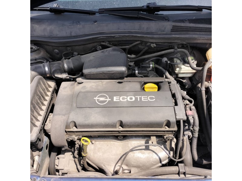 opel astra gtc del año 2005