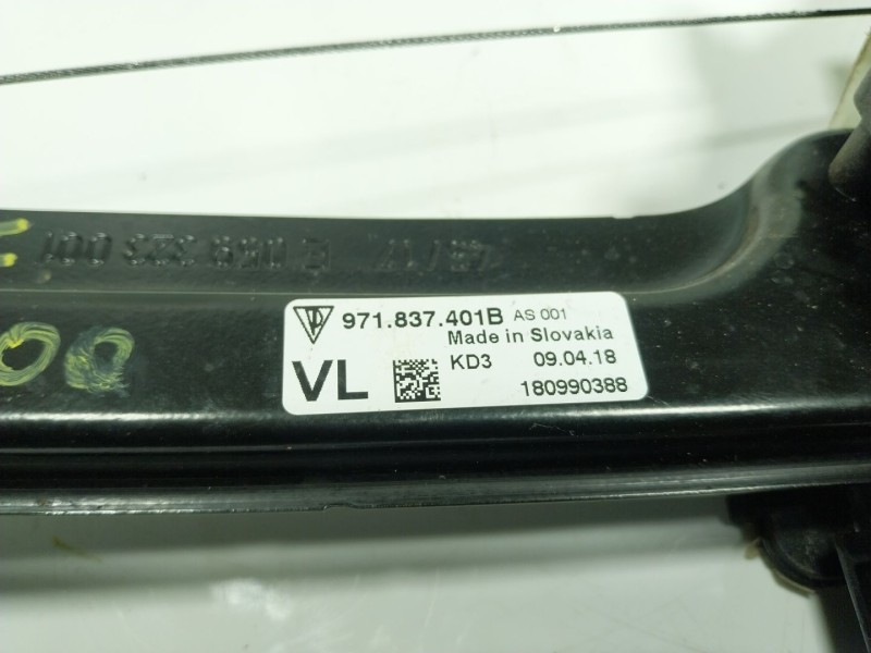 Recambio de elevalunas delantero izquierdo para porsche panamera 2.9 v6 turbo cat referencia OEM IAM  971837401 